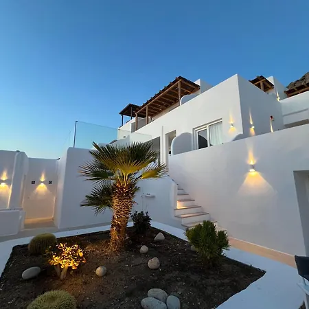 Avra Luxury Suites Mykonos מלון