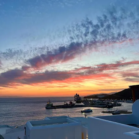 Avra Luxury Suites Mykonos מלון 3*