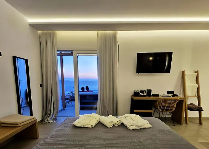 Avra Luxury Suites Mykonos טורלוס