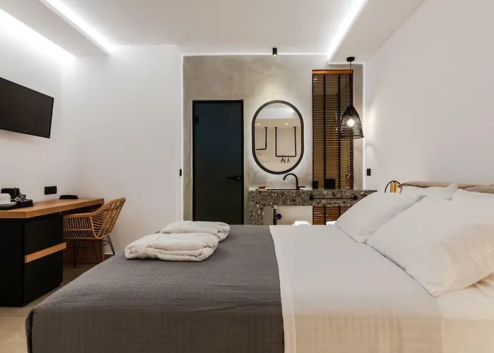 Avra Luxury Suites Mykonos מלון