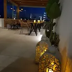 Avra Luxury Mykonos Τούρλος