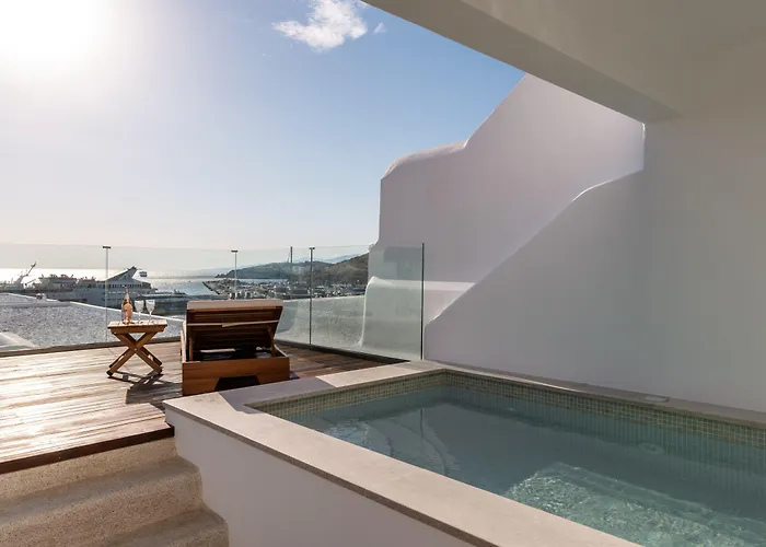 Hotel Avra Mykonos 3*