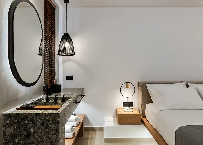 Avra Luxury Mykonos 3* Tourlos