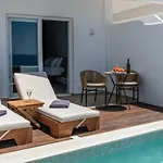 Avra Luxury Mykonos Ξενοδοχείο Τούρλος