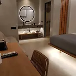 Avra Luxury Mykonos Ξενοδοχείο 3*