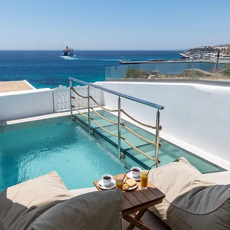 Avra Luxury Mykonos 3* Τούρλος