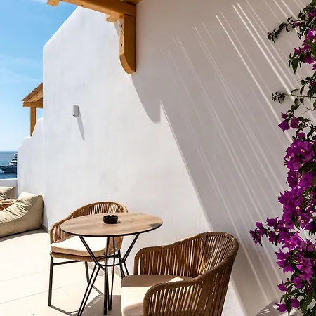 Avra Luxury Mykonos 3*
