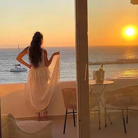 Avra Luxury Mykonos 3*