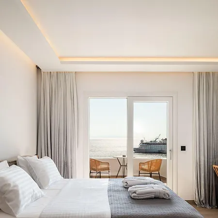 Avra Luxury Mykonos Tourlos