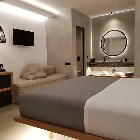 Avra Luxury Mykonos 3* Tourlos