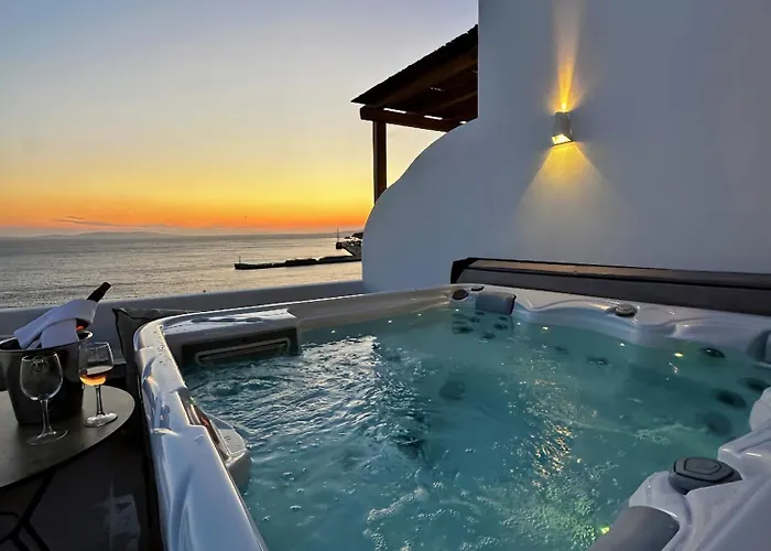 Отель Avra Luxury Suites Mykonos 3*