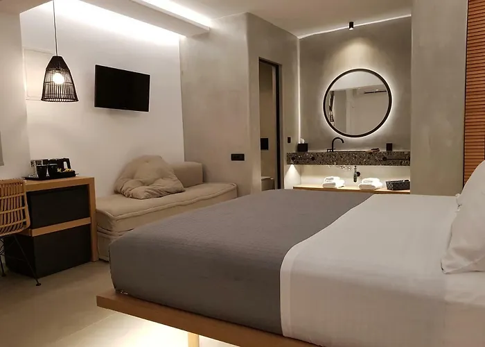 Avra Luxury Mykonos 3* Tourlos